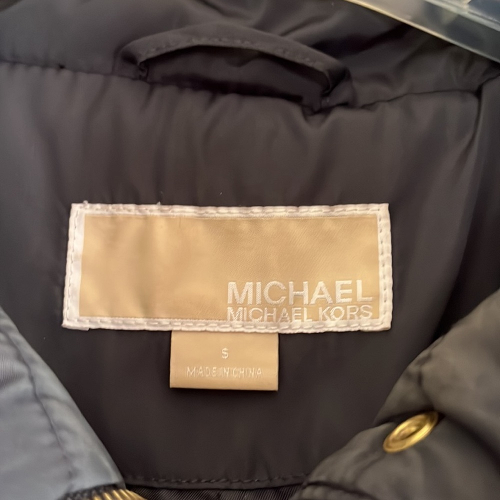 🎊HP🎊 Michael Kors Navy Coat - Picture 2 of 11